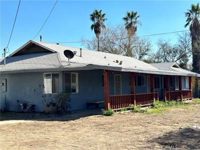 8365 Redwood Avenue, Fontana, CA 92335 - #: WS23087395