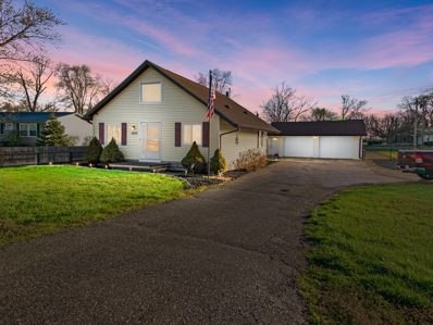 2858 N Michigan Road, Shelbyville, IN 46176 - MLS#: 21973681