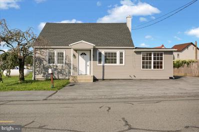 6 E Walnut Street, Bernville, PA 19506 - MLS#: PABK2033982