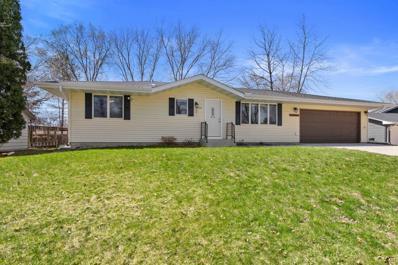 1048 Tyler Street S, Shakopee, MN 55379 - #: 6361174