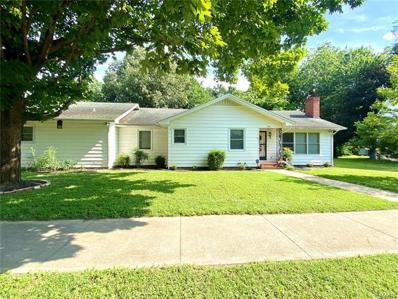 304 E Cypress Street, Charleston, MO 63834 - #: 24044556