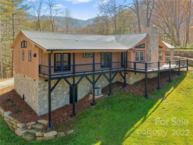 600 Pinewood Drive, Waynesville, NC 28786 - #: 3912861