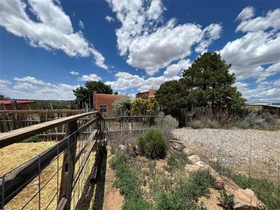 29 Calle Debra, Santa Fe, NM 87507 - MLS#: 202400084