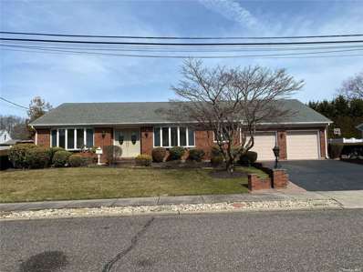 8 Adams Street N, East Farmingdale, NY 11735 - #: 3461711