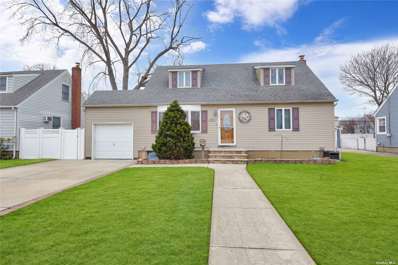 17 Kent Ln, Farmingdale, NY 11735 - #: 3468544