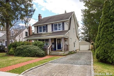 28 Macgregor Ave, Roslyn Heights, NY 11577 - #: 3539037