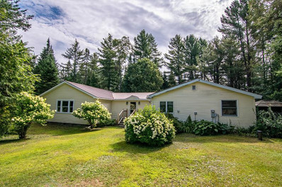 49 Stovepipe Aly, Childwold, NY 12922 - MLS#: 177119