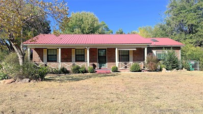 301 E Fleetwood Unit 301, Terral, OK 73569 - MLS#: 2437315