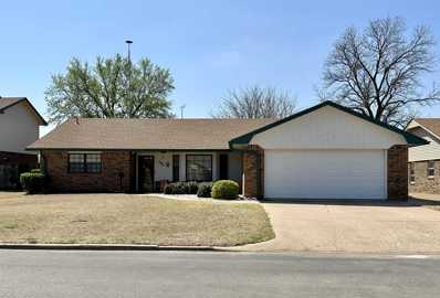 107 Kretchmar Dr, Medford, OK 73759 - MLS#: 20230466