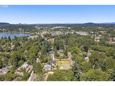 SE River RD, Milwaukie, OR 97222 - #: 23215083