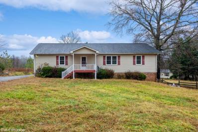 2051 Old Cluster Springs Rd, South Boston, VA 24592 - #: 905320