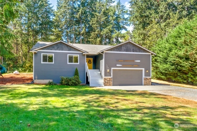 712 8th Avenue, Fox Island, WA 98333 - MLS#: 2022101