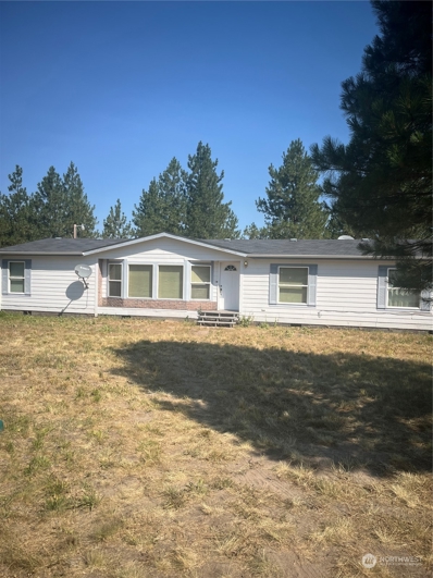 918 B Buffalo Lake, Nespelem, WA 99155 - #: 2260471