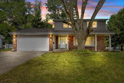 5115 Russell Court E, Greendale, WI 53129 - #: WIREX_METRO1799603