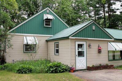 201 E Willow Street, Bear Creek, WI 54922 - #: WIREX_RANW50276848