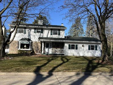 3 Sunnyslope Court, Appleton, WI 54914 - #: WIREX_RANW50288183