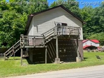 165 Scrabble Creek Road, Gauley Bridge, WV 25085 - #: 266336